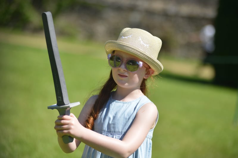 Kids Rule half term activity in the grounds of Battle Abbey. SUS-210106-131340001