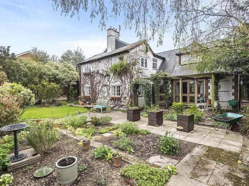 This charming cottage is on the market for the first time since 1974. Price: £625,000.