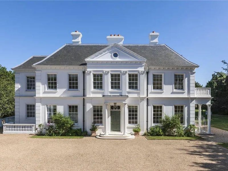A luxury statement family home in a semi-rural position. Price: £4,250,000.