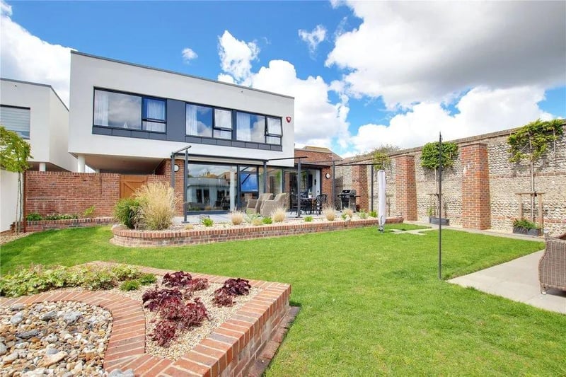 A stunning modern contemporary home close to the seafront. Price: £850,000.
