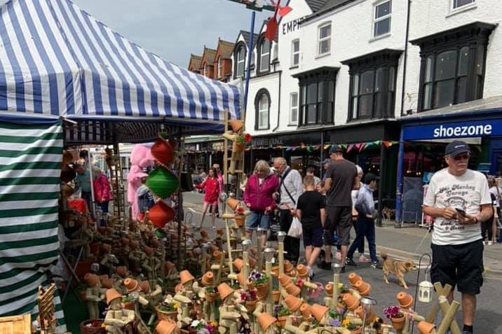 Hundreds of people have visited the Mablethorpe Continental Market.