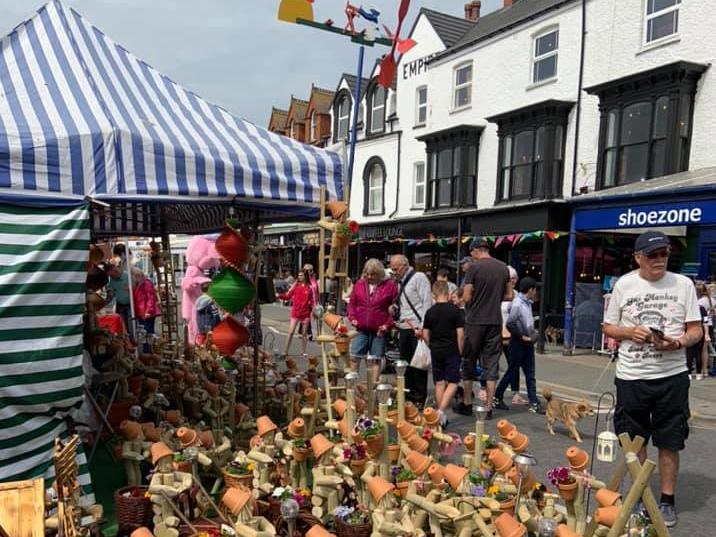Hundreds of people have visited the Mablethorpe Continental Market.