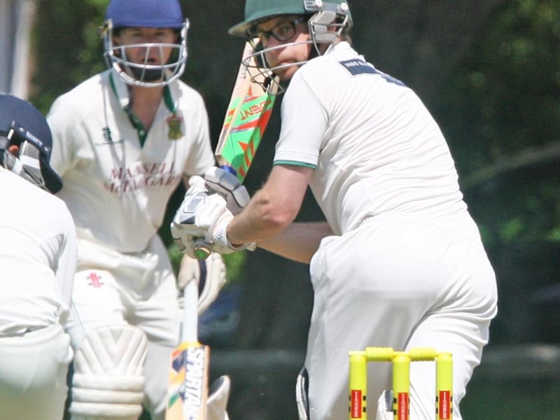 Tom Trowbridge batting with James Chadburn