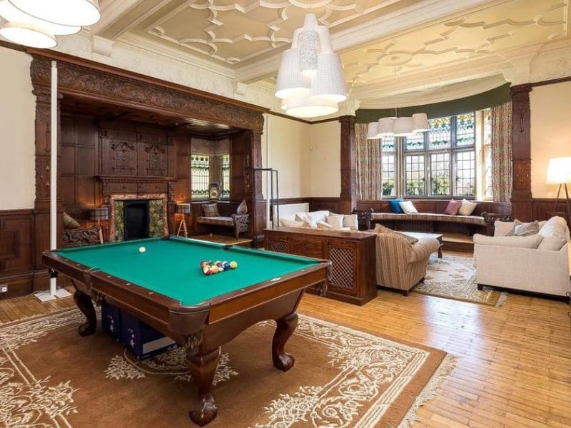The apartment is within Manfield House, Woolston Close, Spinney Hill, Northampton. Marketed by Jackson-Stops on rightmove