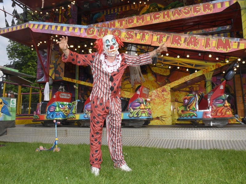 The Ghost Train at the Fun Fair on Sleaford Rec. EMN-211006-082340001