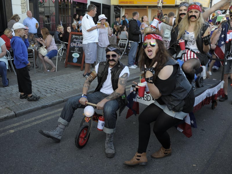 Hastings Old Town Carnival Week 2014: Pram Race.
This event took place on Wednesday, July 30. Photo by Frank Copper SUS-211105-105408001