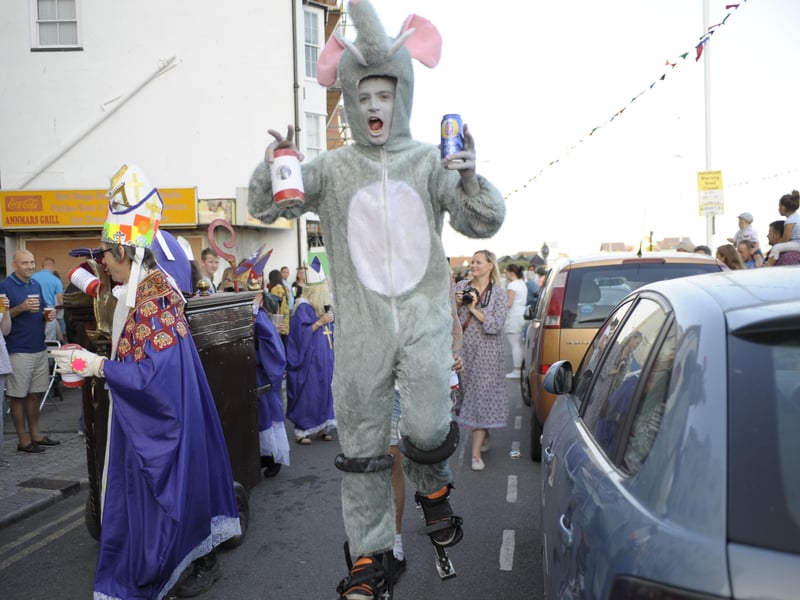 Hastings Old Town Carnival Week 2014: Pram Race.
This event took place on Wednesday, July 30. Photo by Frank Copper SUS-211105-105430001