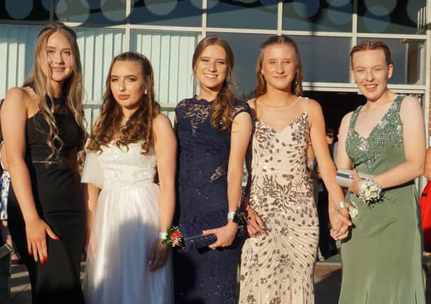 This prom was themed 'Night at the Oscars'