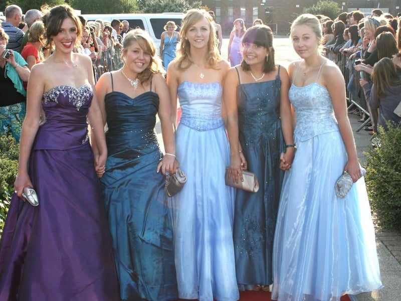 Rachael Sutton, Bronte Welham, Helen White, Emily Diplock  and Hannah Mapley