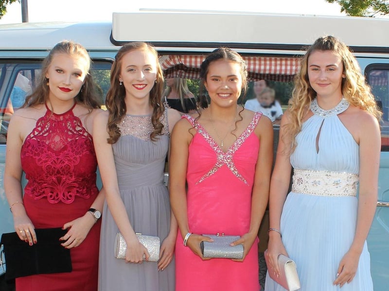 Ark William Parker and Ark Helenswood Prom 2018 SUS-181107-103153001