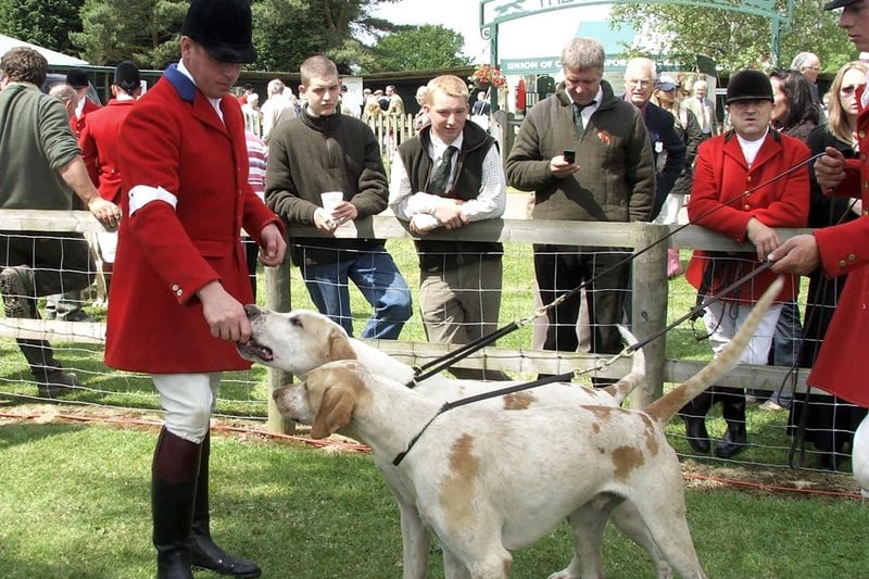 Stuart Pocknell, Southdown and Eridge huntsman, at the show in 2009.