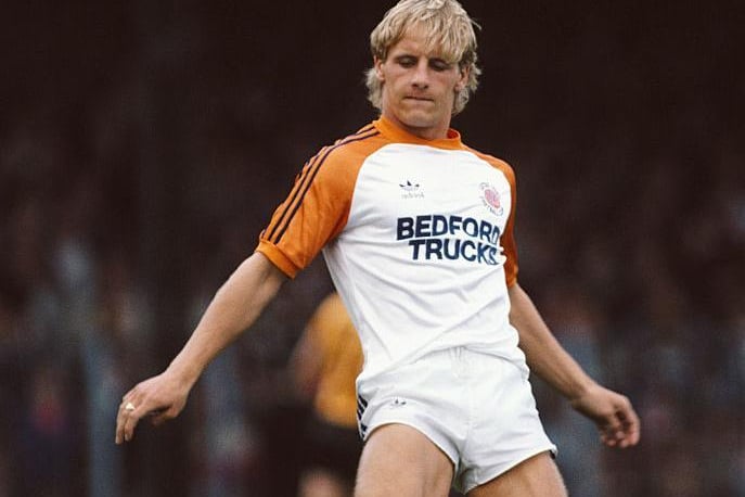 Won all five of his caps during a two-year stint at Luton, making his debut in a 0-0 friendly draw with Australia on June 12, 1983, scoring his only goal in a 1-0 win against the same opposition three days later.
