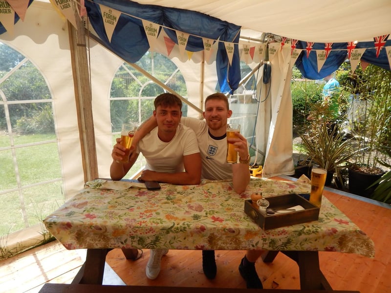 Lee Pascoe and Brandon Miller ready for the game