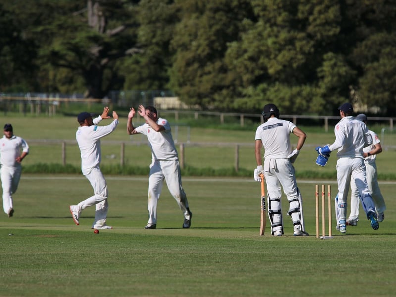 Chichester Priory Park take on Burgess Hill at Goodwood / Pictures: Martin Denyer