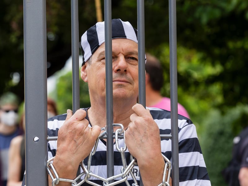 Protesters from the Climate Change activist group Extinction Rebellion demonstrated outside Northampton Magistrates' Court today (Thursday, June 17) in support of 'The Barclaycard Six'. Photo: Leila Coker