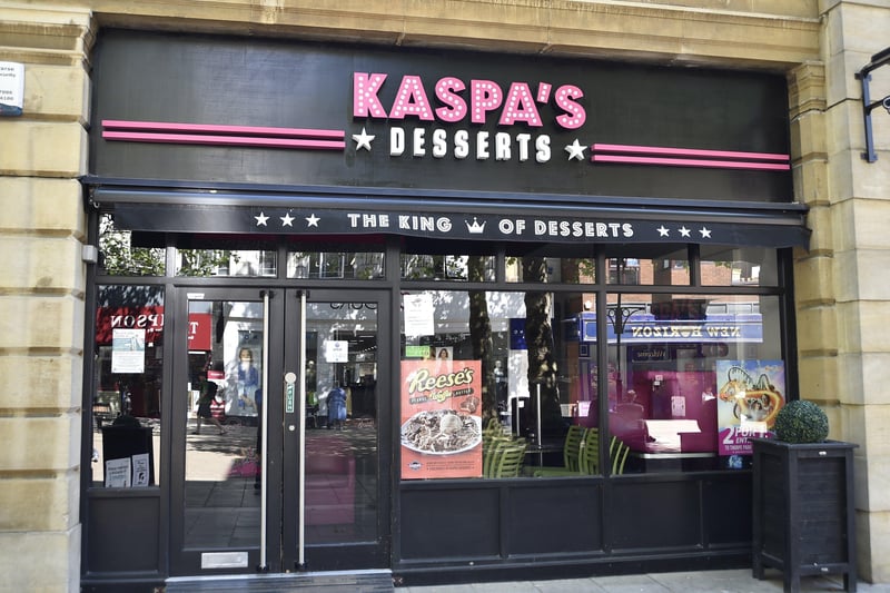 Vacancies at Kaspa's Desserts in Bridge Street.  EMN-210616-160153009