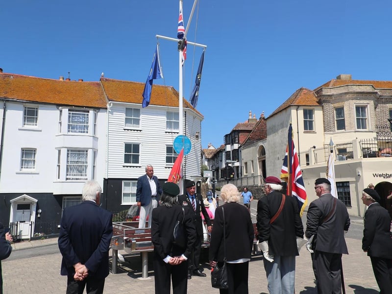 Sussex Day ceremony at Winkle Island in Hastings. Photo by Roberts Photographic SUS-210617-082049001