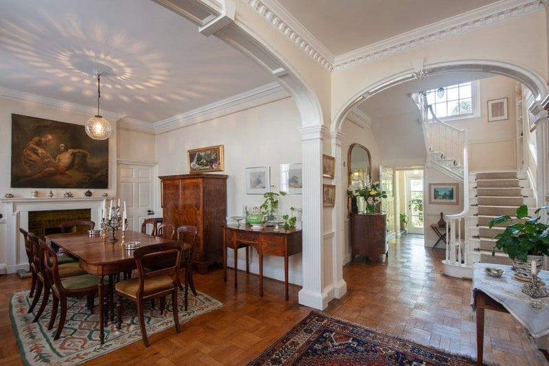 Hill Lodge, Lewes. Picture from Zoopla. SUS-210619-102142001