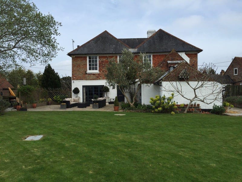 Ingram House in Hurst Green is a Georgian farm house with a hot tub and can accomodate up to 10 guests. What's not to like?!A stay here costs £595-£790 a night during the summer. Photo from Airbnb SUS-210620-110014001