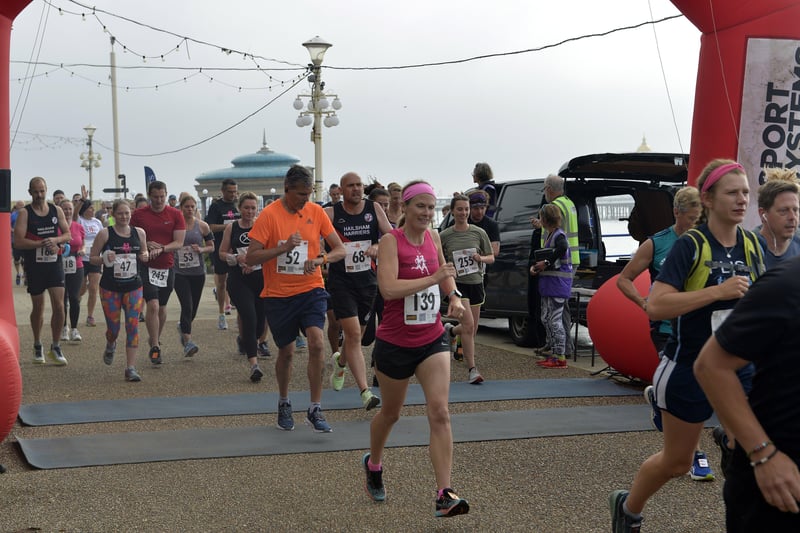 Eastbourne 10K 2021 (Photo by Jon Rigby) SUS-210620-125014001