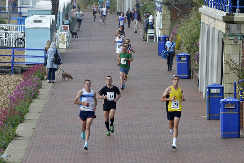 Eastbourne 10K 2021 (Photo by Jon Rigby) SUS-210620-124515001
