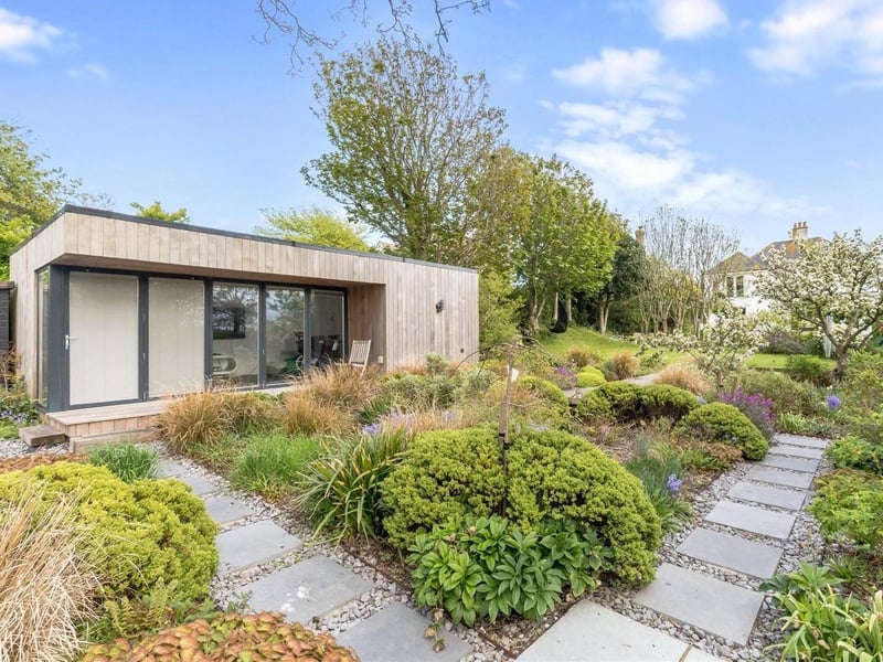 The garden annexe