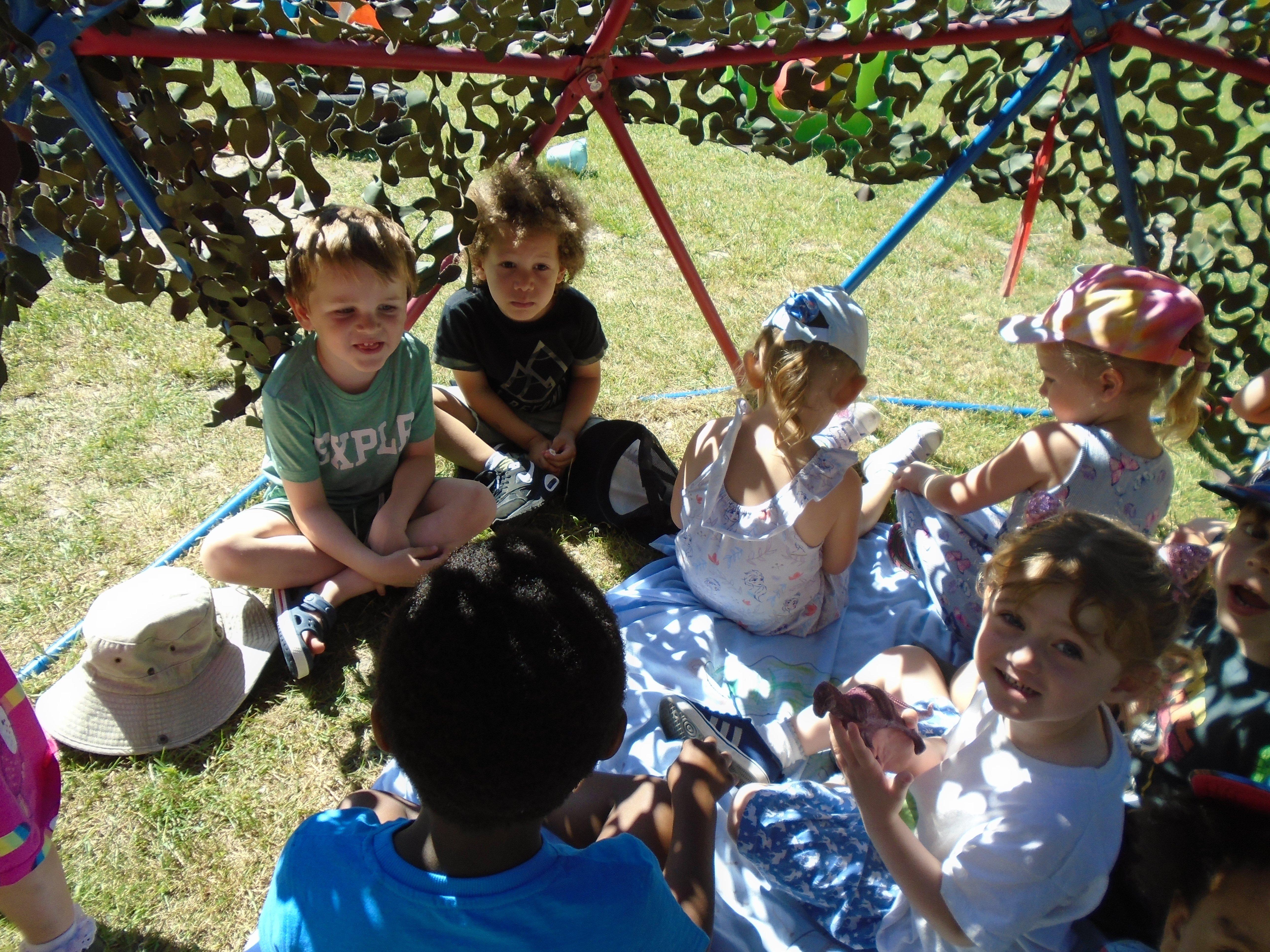 St Gregory's Montessori Nursery's garden day. SUS-210621-154212001