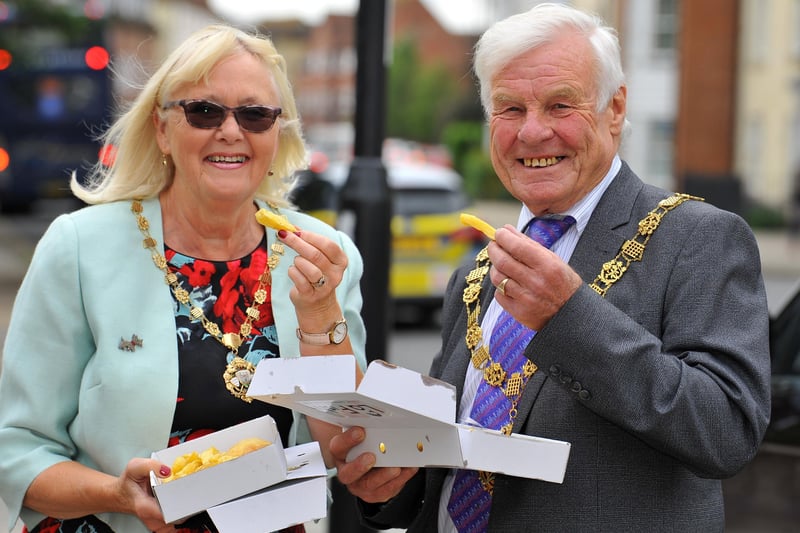La Fish celebrate 40 years in business. Mayor and Mayoress John and Cherry Hughes. Pic S Robards SR2106221 SUS-210622-164256001
