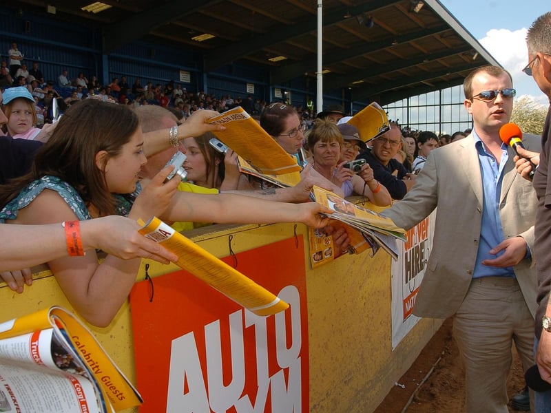 Simon Gregson speaks to fans.