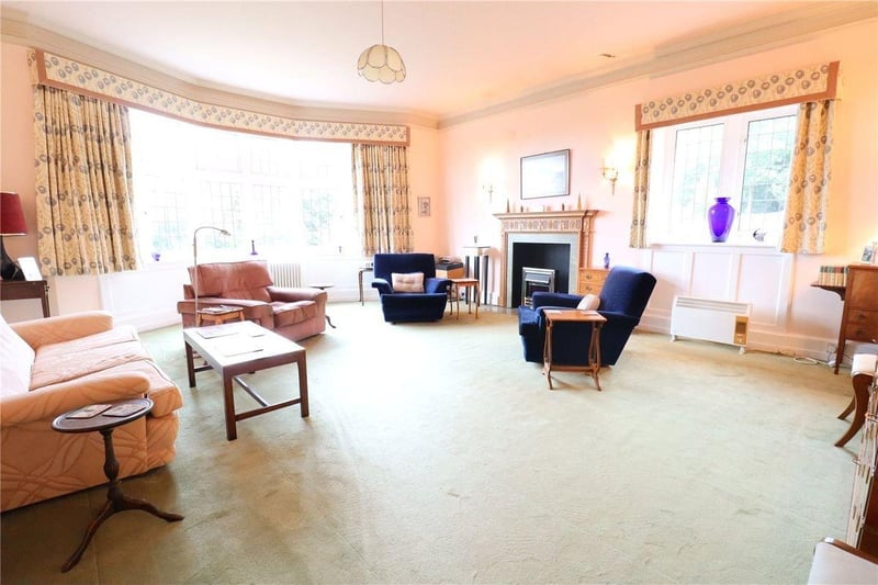 Fairfield Road: The flat in Meads has three bedrooms and two bathrooms. SUS-210625-140046001