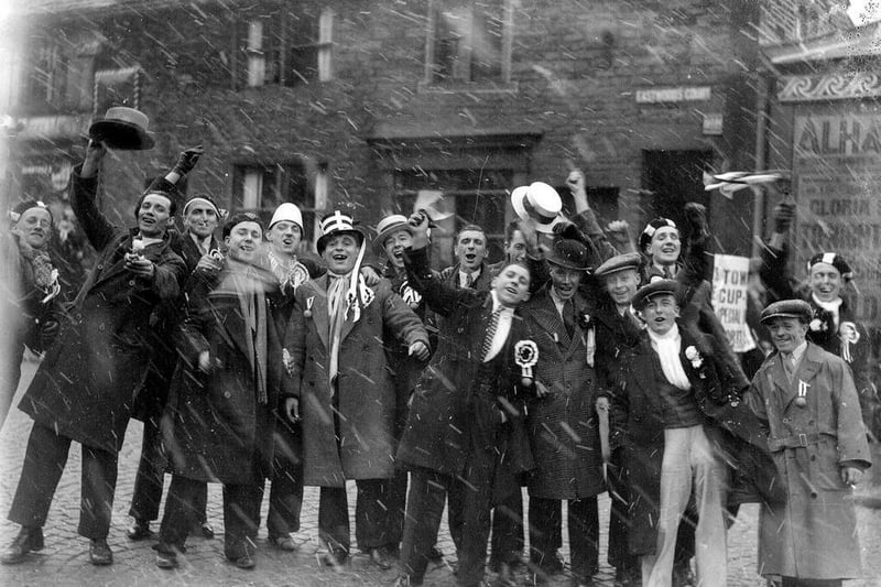 supporters at Halifax 1933