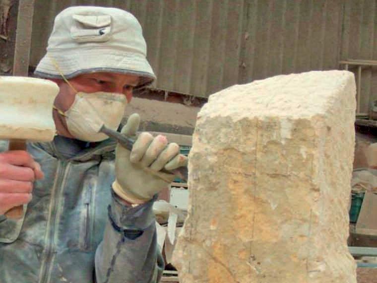 Nicolas Moreton – stone carver: Individually crafted fine art stone carvings and sculptures. Appointment only.
www.nicolasmoreton.com