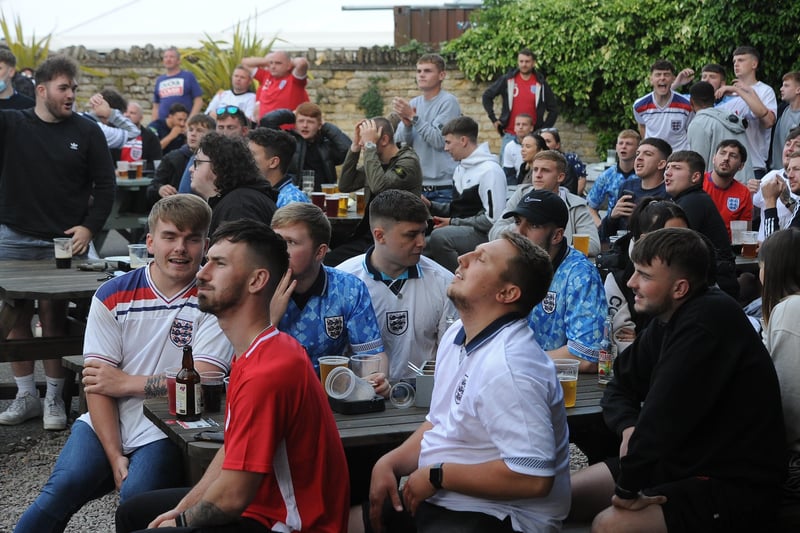 England fans at the  Stage, Market Deeping EMN-210629-193857009