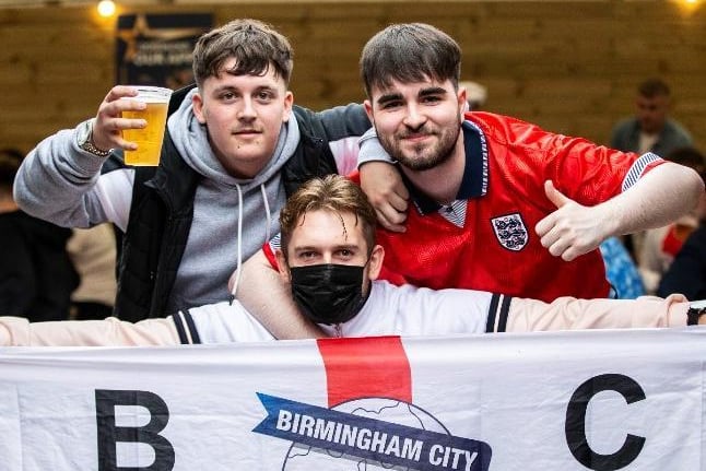 England fans cheering on The Three Lions at the Barratts. Photo: Kirsty Edmonds