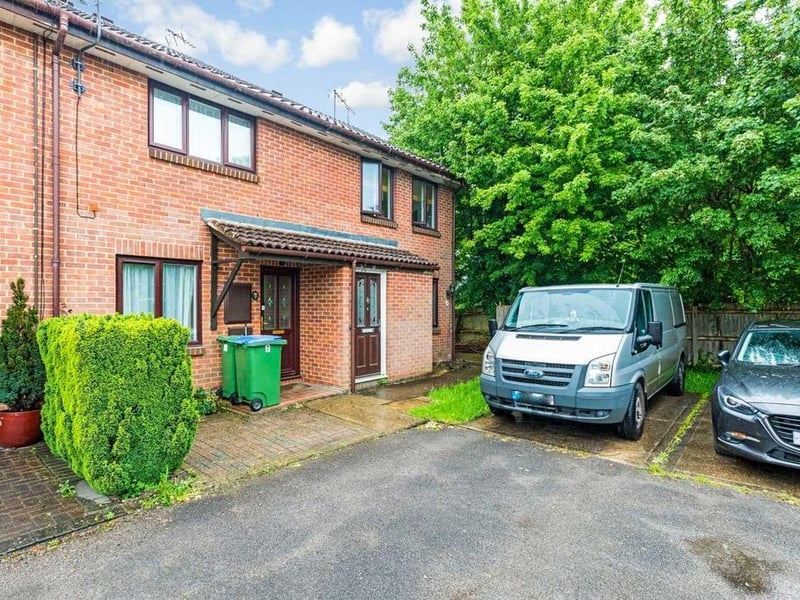 A rarely available one double bedroom first floor maisonette, with a share of the freehold, allocated parking and a private garden. The property in Charrington Way, Broadbridge Heath, is situated in a popular residential position, within easy access of major transport links and shops.
It has a guide price of £190,000.