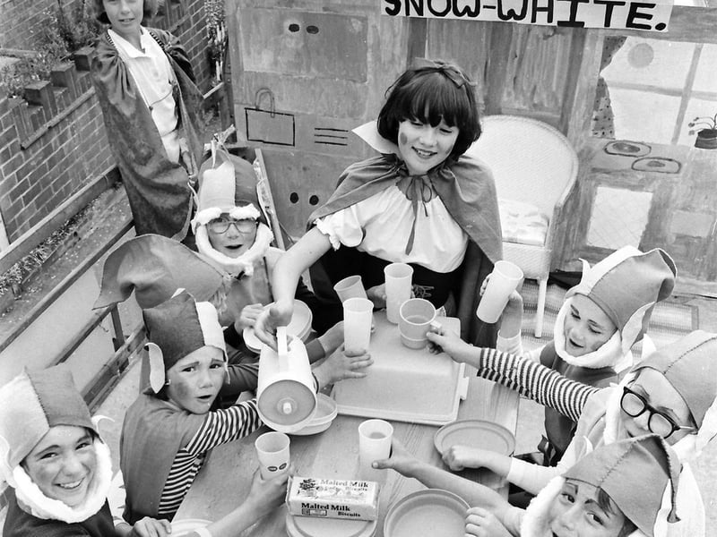 Snow White and friends