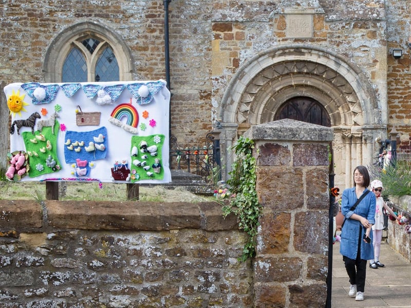 Little Harrowden yarn bombing