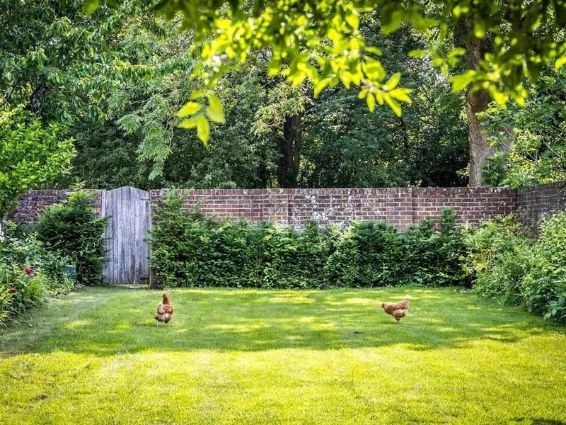 The garden of the property provides a high degree of privacy.