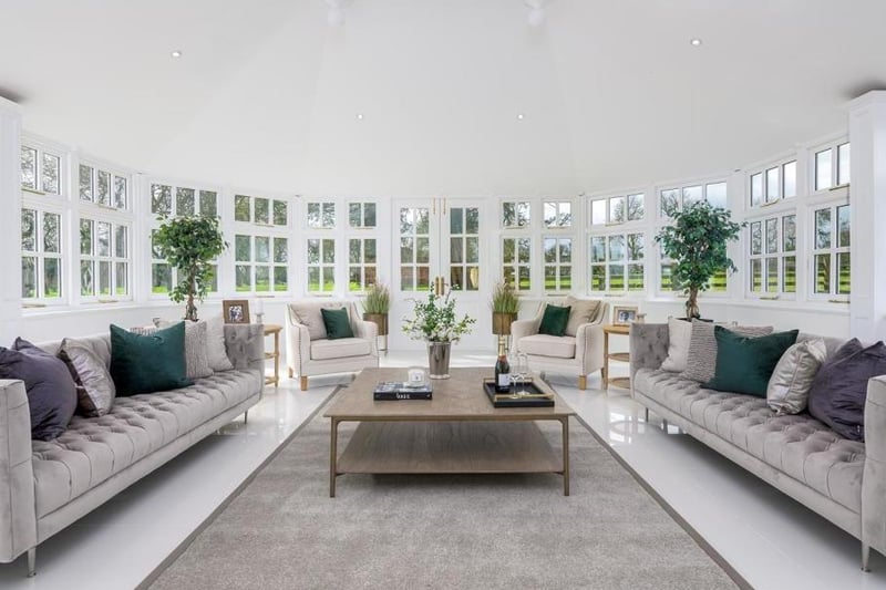 This stunning home complete with six bedrooms and six bathrooms is on the market for 1.5 million. 
Listed by Fine & Country, marketed by Rightmove.