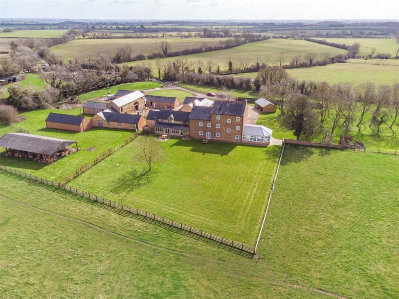 This stunning home complete with six bedrooms and six bathrooms is on the market for 1.5 million.
Listed by Fine & Country, marketed by Rightmove.