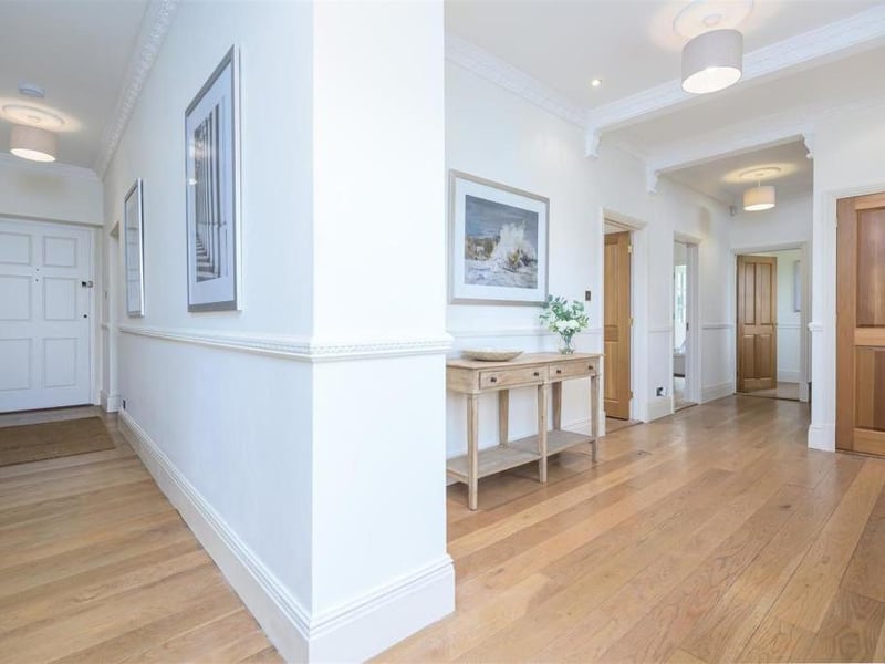 This stunning home complete with six bedrooms and six bathrooms is on the market for 1.5 million. 
Listed by Fine & Country, marketed by Rightmove.
