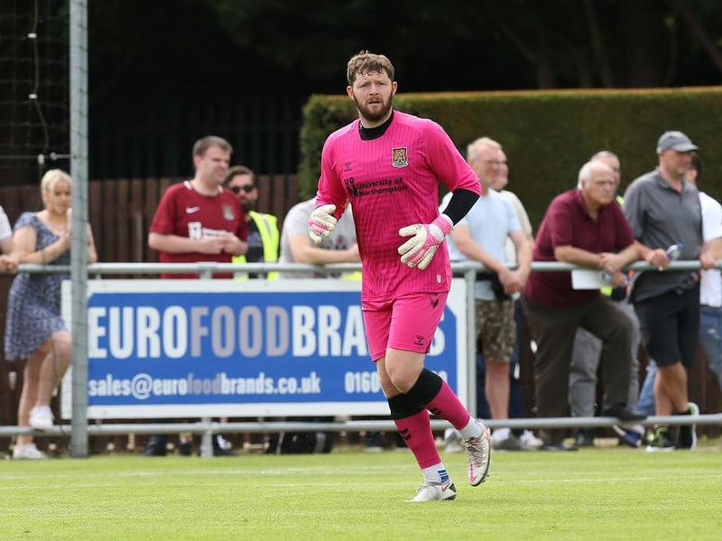 Jonny Maxted wore the gloves in the first-half followed by fellow summer signing Liam Roberts in the second. Both were barely tested en route to a clean sheet.