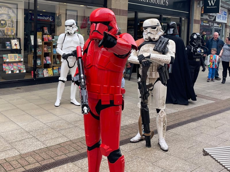 Sith trooper with Stormtrooper and Sand Trooper