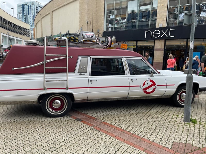 Ghostbusters car Ecto-1