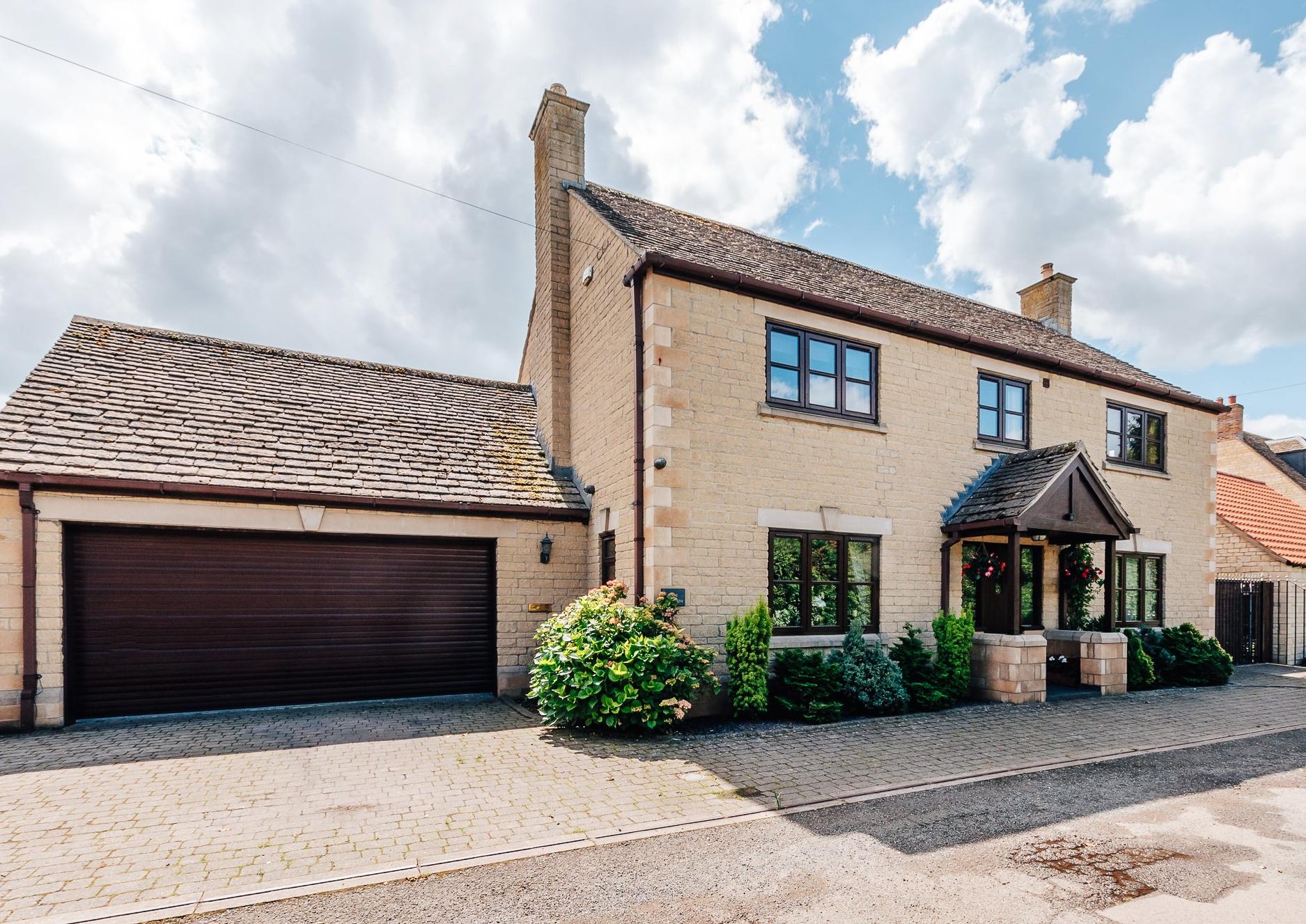 Family home in Castor