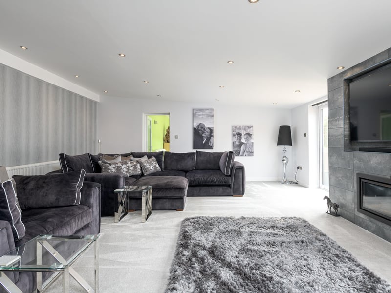 The equestrian property in Deeping St James with a £1.5m guide price