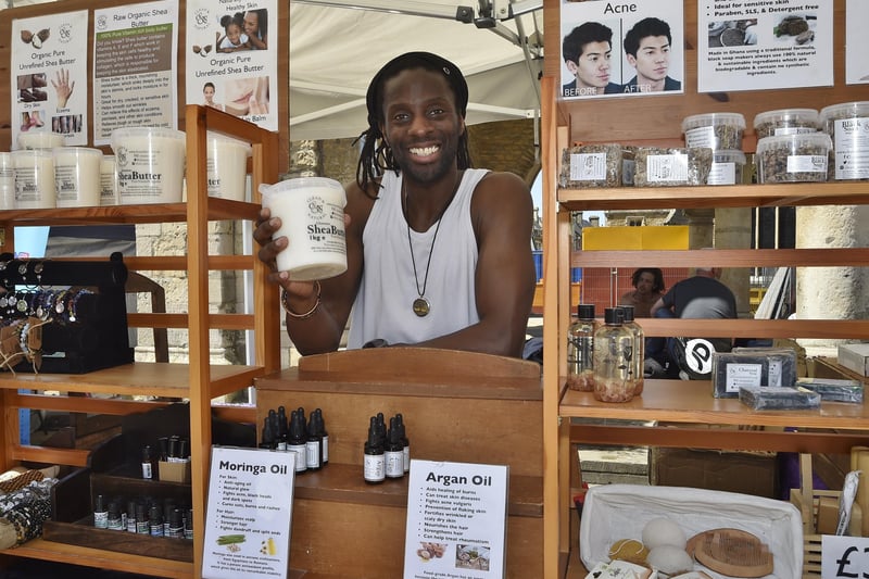 Mo Meshach at his Clean and Natural stand.