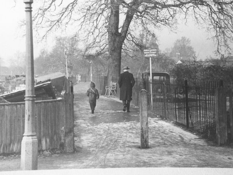 The New Road, Entrance to Horsham Park