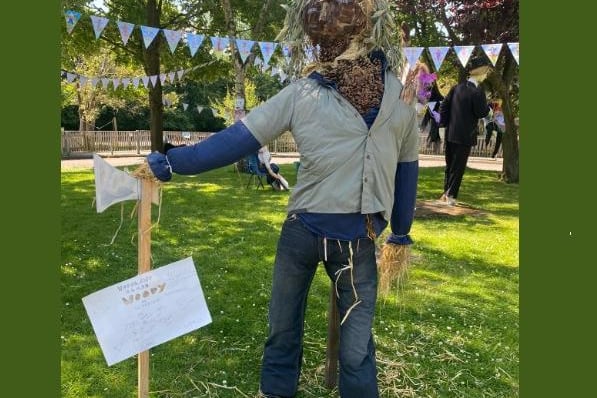 Hundreds of people enjoyed the Boxmoor Scarecrow Festival