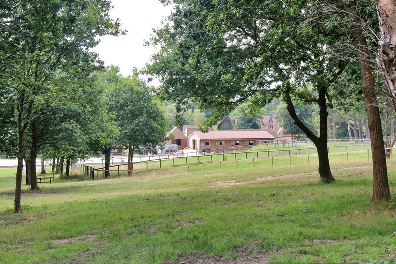 Eight bedroom equestrian property for sale in Chillies Lane, Crowborough, for £3,500,000. Picture via Zoopla. SUS-210723-120857001